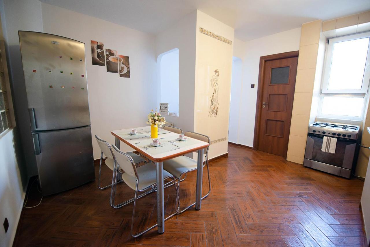 Stephanie Apartment-Centru Civic Brašov Exteriér fotografie